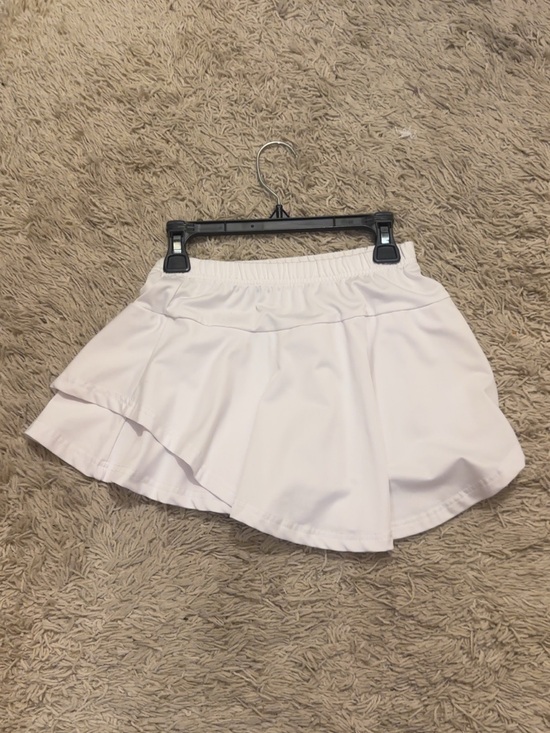 SHEIN Dresses & Skirts - White tennis skirt with built-in shorts, Size: S 
SHEIN